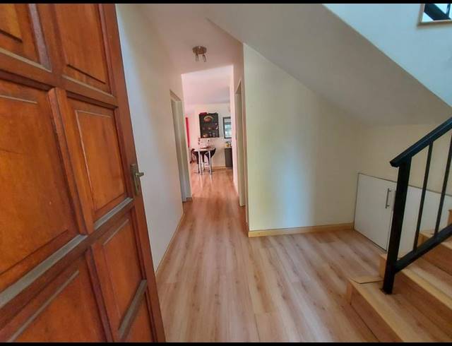 3 BEDROOM DUPLEX FOR SALE IN ELDORAIGNE